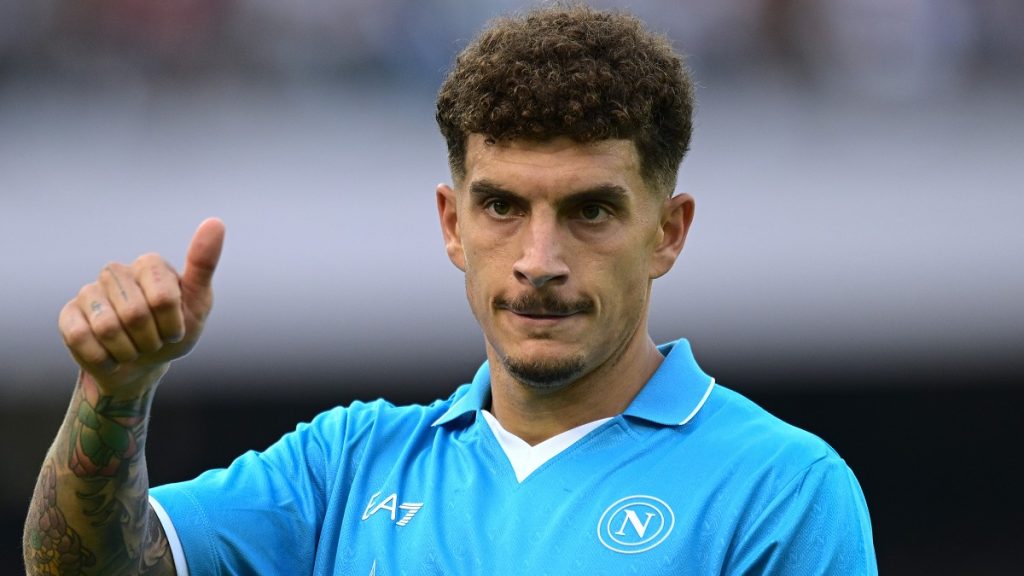 Il Napoli attacca Bergonzi: «Non è accettabile metterlo in dubbio» 1 Di Lorenzo