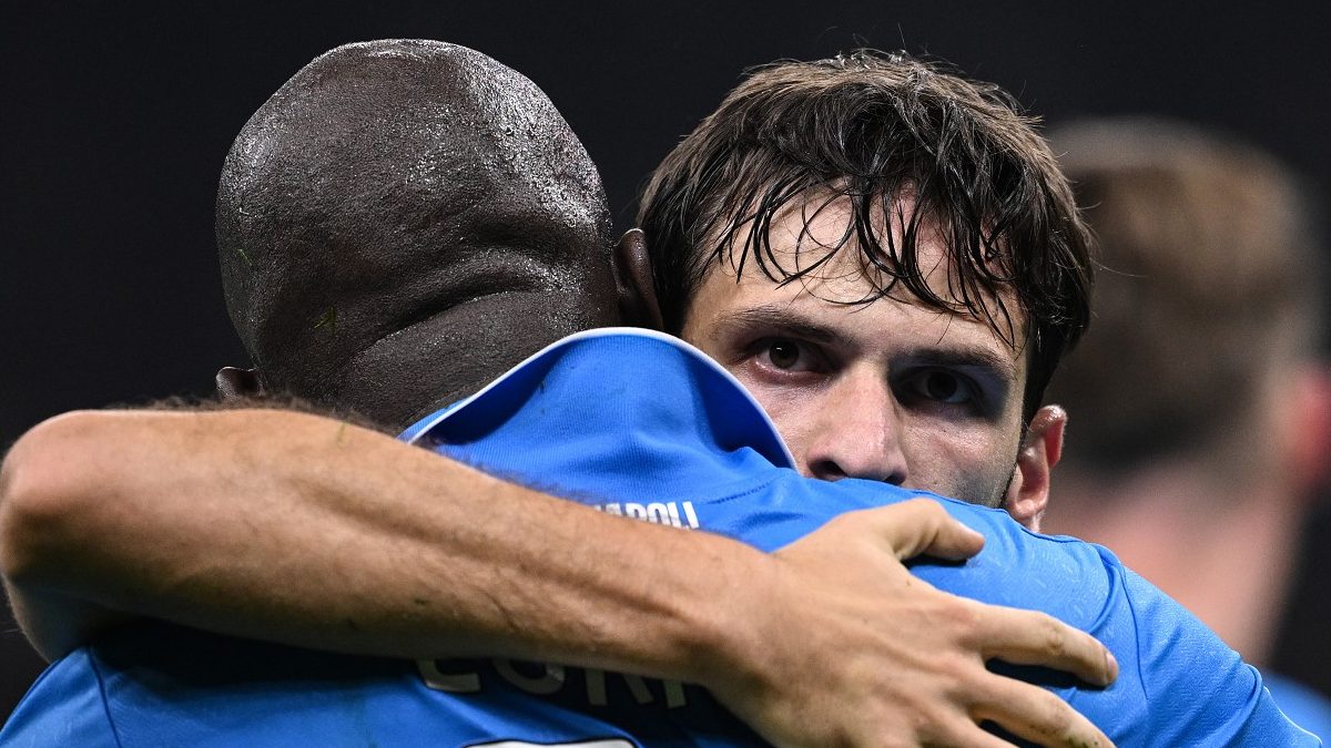 Milan Napoli 0-2, Conte non sbaglia un colpo! La classifica aggiornata della Serie A: cosa cambia per l'Inter 26 Lukaku Kvaratskhelia