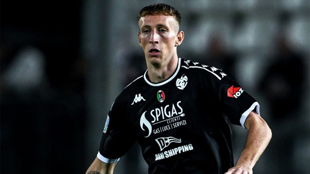 Bertola Inter, i nerazzurri si defilano dalla corsa per il difensore dello Spezia? Ora è duello tra due rivali in Serie A! 1 Bertola