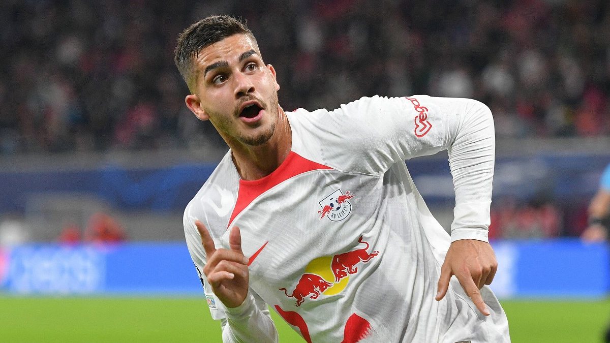 André Silva non dimentica: «San Siro è mitico! Italia? Uno dei miei più grandi rimpianti» 26 Andre Silva