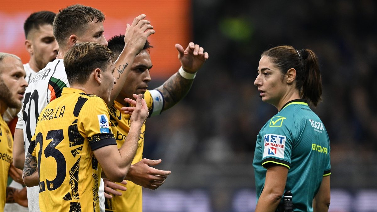 Moviola Inter Venezia, per la Gazzetta Ferrieri Caputi strappa la sufficienza: gli episodi 26 Image Photo820155 e1730665122767