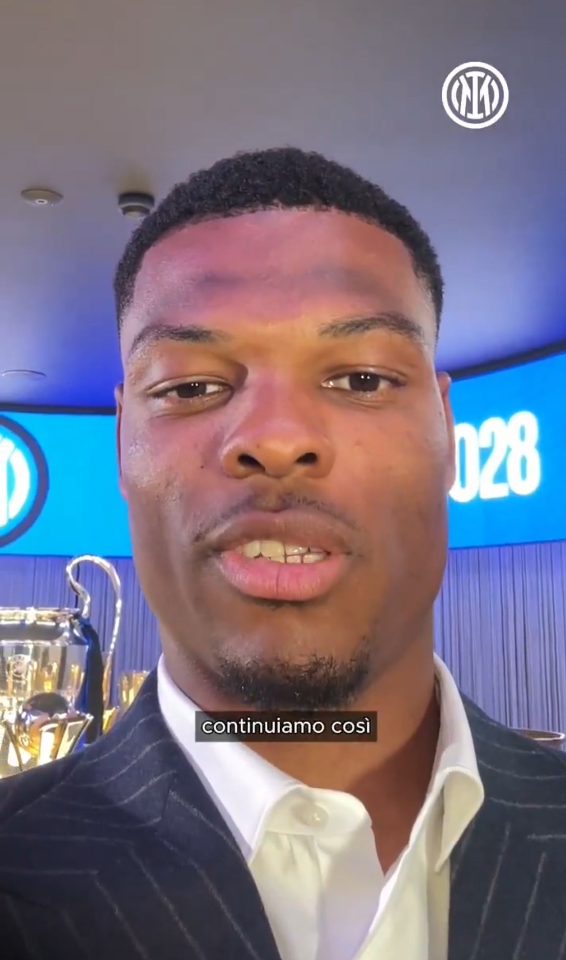 Rinnovo Dumfries, il videomessaggio dell'olandese: «Adesso vinciamo ancora! Forza Inter!» 26 WhatsApp Image 2024 11 27 at 20.15.17