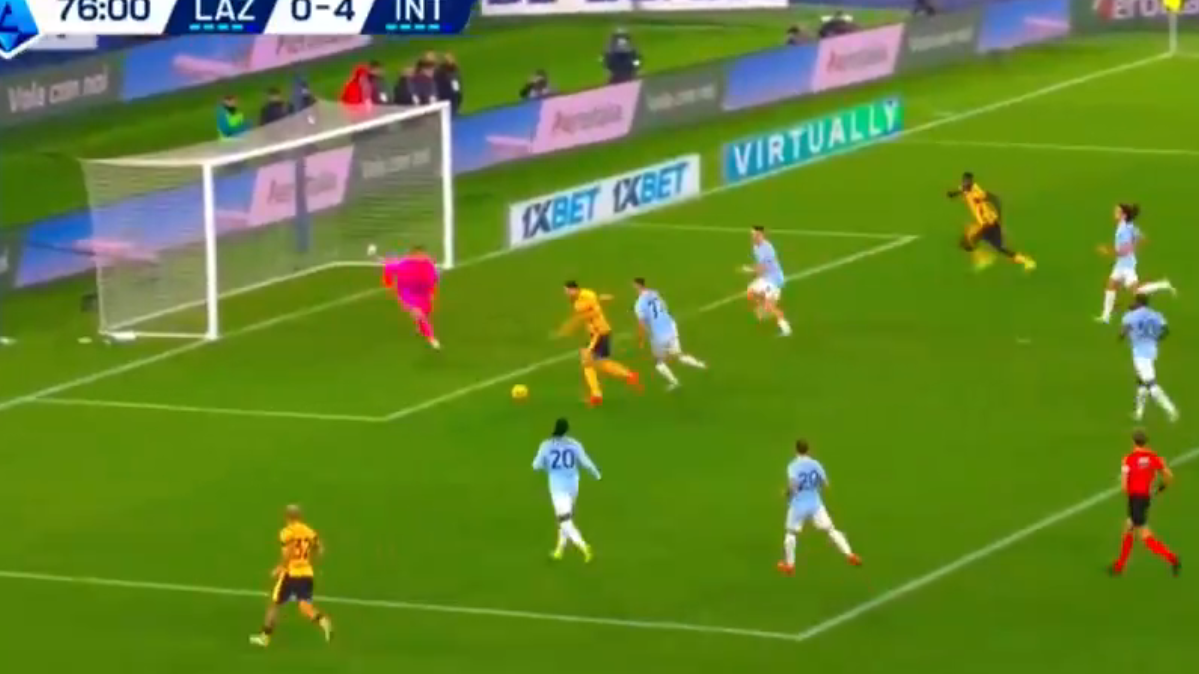 Gol Carlos Augusto, prima gioia per l'esterno brasiliano! Manita nerazzurra - VIDEO 26 Immagine 2024 12 16 223016 e1734384757997