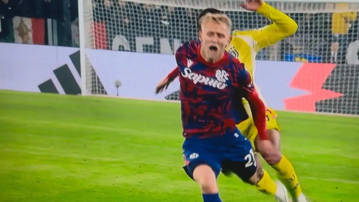 Juve Bologna, polemiche per il mancato rosso a Kalulu! Varriale duro: «Clamoroso, poi dice che vengono...» 26 Odgaard Kalulu
