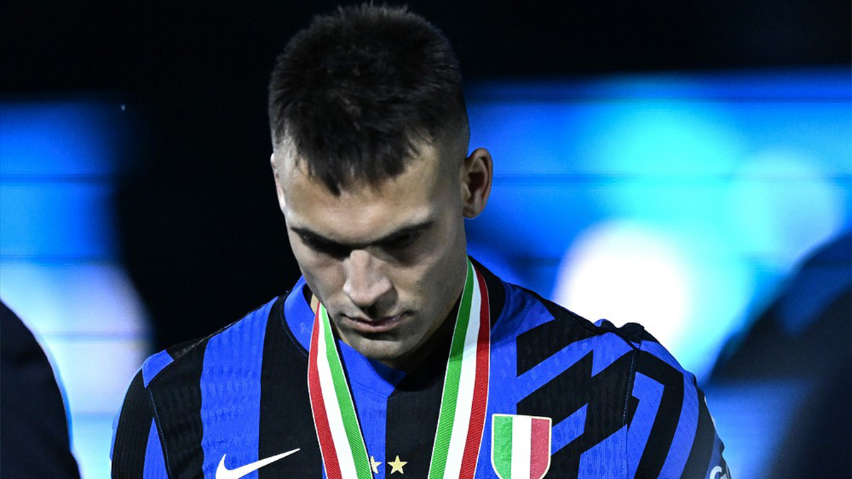 Inter, la reazione della squadra in ritiro all'ennesima vittoria del Napoli: «Nessuno ad Appiano...» 26 Lautaro