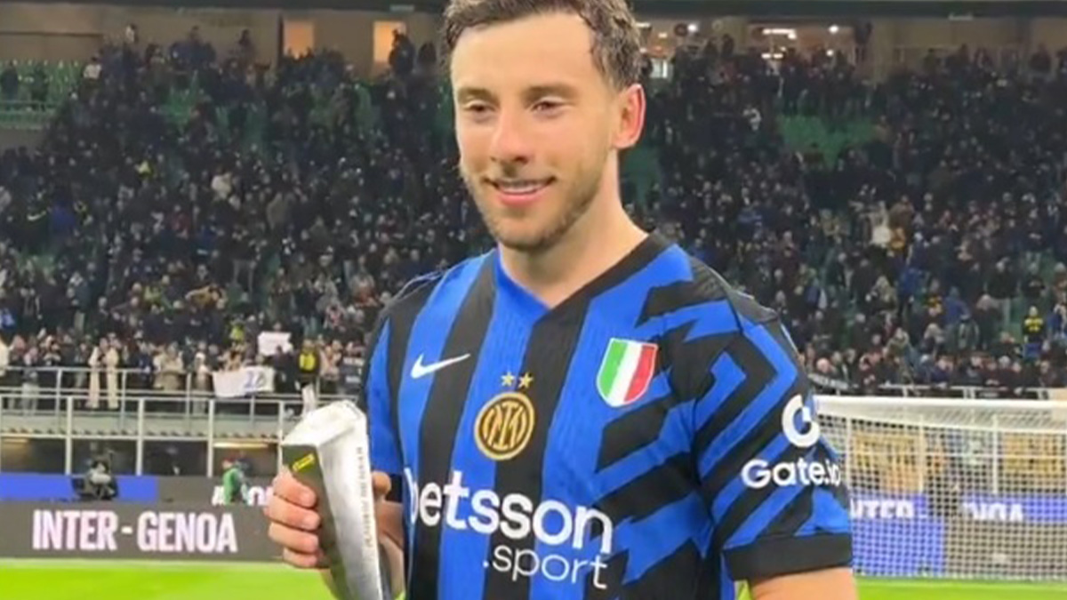 Carlos Augusto MVP di Inter Fiorentina, lo sfottò a Kean dopo il premio ricevuto - VIDEO 26 Carlos Augusto
