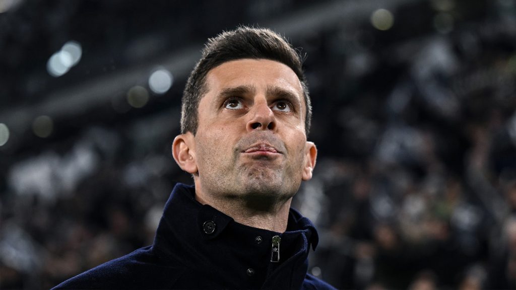 Motta Bayer, niente da fare per il tecnico. I tedeschi hanno scelto l'erede di Ten Hag 1 Thiago Motta