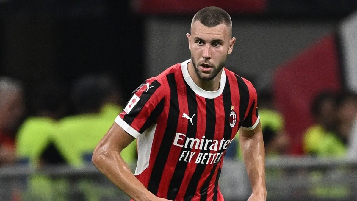 Risultati Serie A 2025/26 LIVE: il Bologna supera il Parma, 3 punti d’oro del Milan sulla Roma Risultati Serie A 2025/26 LIVE: il Bologna supera il Parma, 3 punti d’oro del Milan sulla Roma