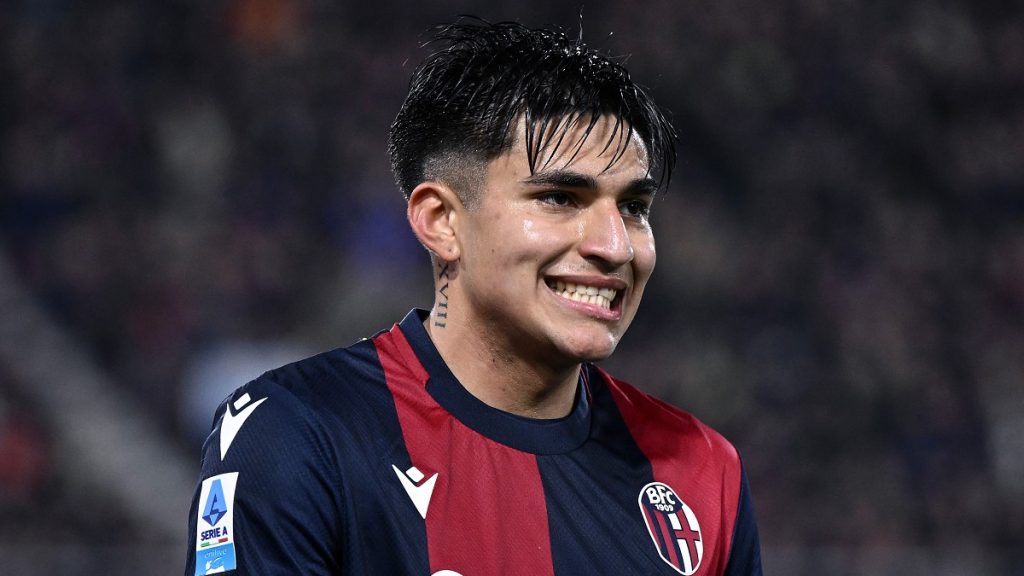 Castro Inter, ora il Bologna lo blinda con un nuovo contratto: era il grande sogno di Inzaghi 1 Santiago Castro