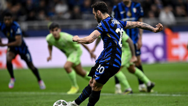 Calhanoglu rigore
