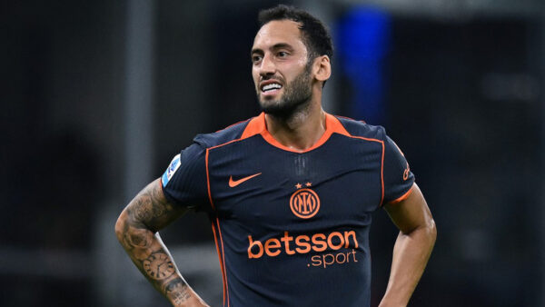 Calhanoglu Inter Sassuolo