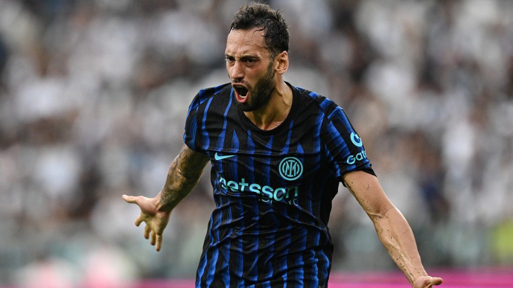 Calhanoglu Juve Inter