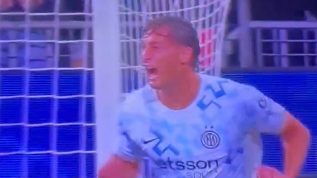 Gol Pio Esposito, la prima gioia in Serie A arriva proprio contro il fratello Sebastiano in Cagliari Inter! Rete da rapace d'area 1 Pio Esposito