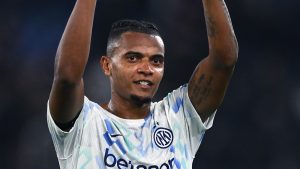 Rinnovo Akanji, primo lo Scudetto e poi la firma: l’Inter vuole blindare il suo pilastro fino al 2028
