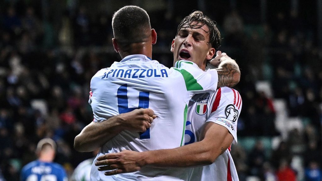 Spinazzola ringiovanisce: «Conte ha alzato il livello fisico e mentale, era da Gasperini che non lavoravo così. L'ex Inter...» 1 Pio Esposito Spinazzola