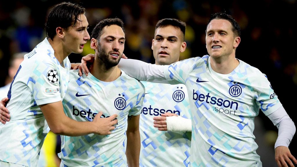 Esultanza Calhanoglu Union SG Inter