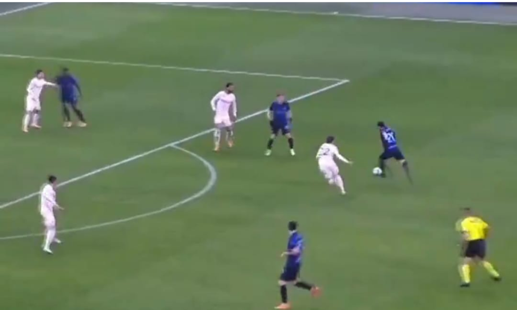 Gol calhanoglu inter fiorentina