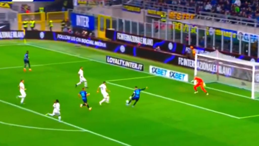 Gol Lautaro, Bonny subito decisivo con un assist: l'Inter passa in vantaggio con il capitano 1 screen gol Lautaro Inter Cremonese