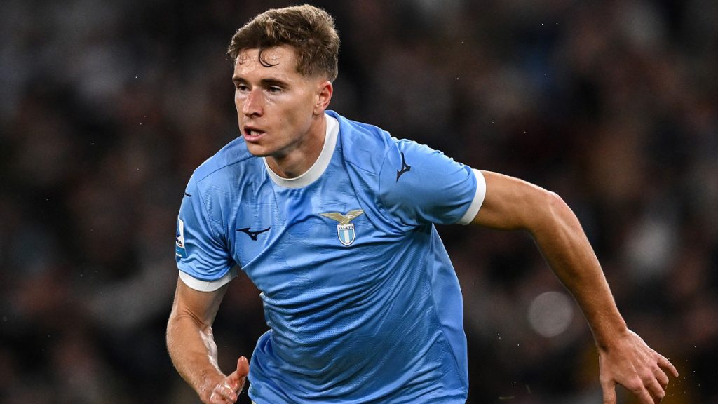 Basic prova a far rialzare la testa alla Lazio: «Dobbiamo riprenderci dopo il KO con l'Inter» 1 Basic