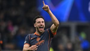 Rinnovo Carlos Augusto, si riaprono i discorsi: l’esterno vuole restare in nerazzurro dopo il patto con Chivu