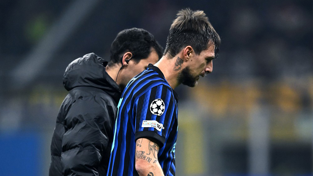 infortunio acerbi la supercoppa 232 solo un miraggio svelato quel gesto nel tunnel che ha gelato chivu e lo staff da Internews24.com infortunio acerbi la supercoppa 232 solo un miraggio svelato quel gesto nel tunnel che ha gelato chivu e lo staff