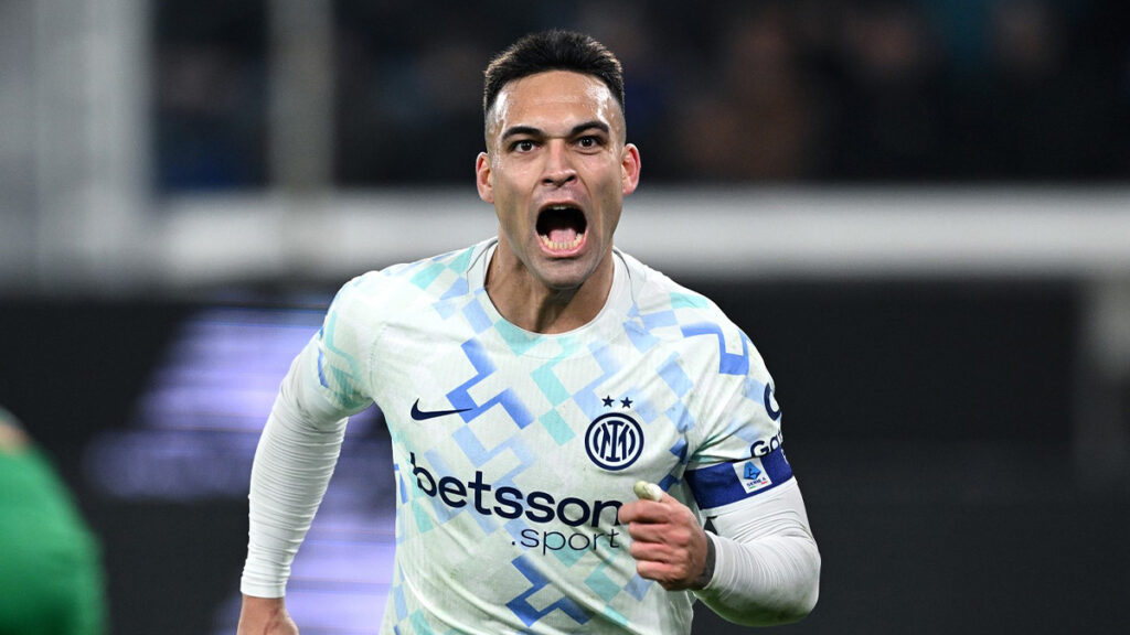 Lautaro, l'Argentina complica i piani di Chivu? Amichevole fissata, cosa filtra sulla possibile convocazione del Toro 1 Lautaro Atalanta Inter 1
