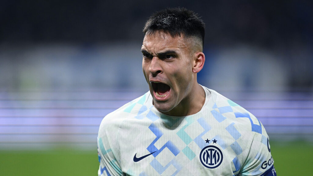 Allenamento Inter, arriva il verdetto: Lautaro Martinez sarà a disposizione di Chivu per la Roma? Ecco la risposta 1 Lautaro Atalanta Inter 2