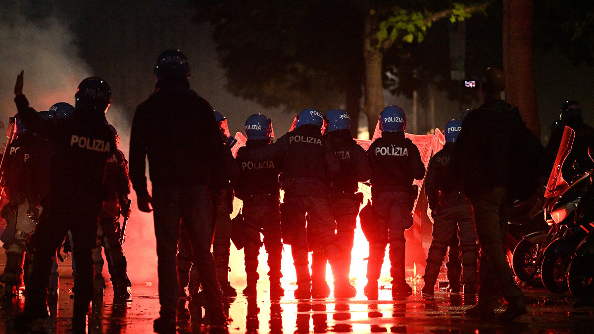 Scontri Genoa Inter, il club ligure si fa sentire: il duro comunicato dei rossoblù 26 Scontri Genoa Samp