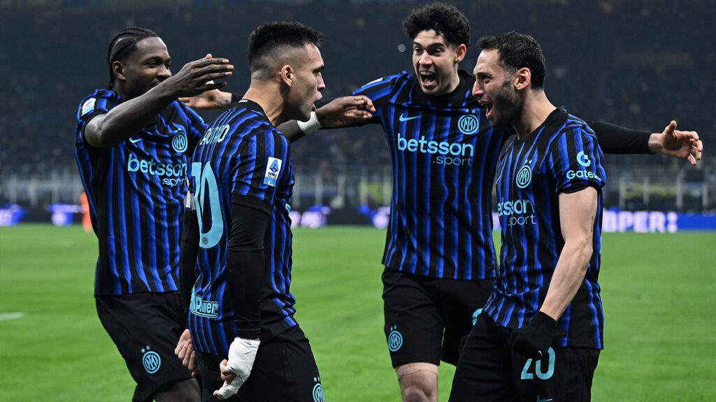 Esultanza Lautaro Inter Bologna