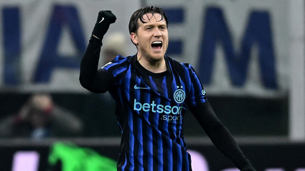 Zielinski parla così dopo Cremonese Inter: «Contento per il gol. Se pesano gli 8 punti dal Milan? Dico questo...» 1 Zielinski Bologna Inter 1