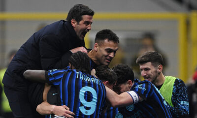 esultanza gol Pio Esposito Chivu Inter Lecce