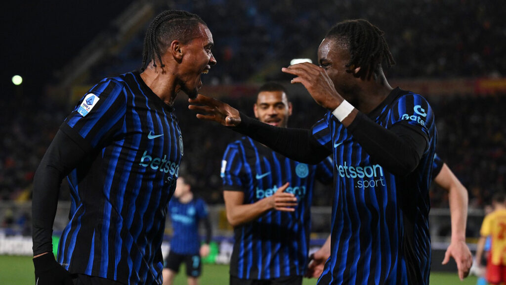 Esultanza gol Akanji Lecce Inter