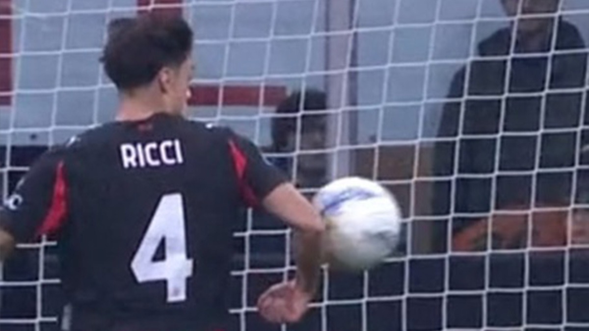 Moviola Milan Inter, dal gol annullato su corner al mani di Ricci: Doveri nell'occhio del ciclone! 26 Ricci