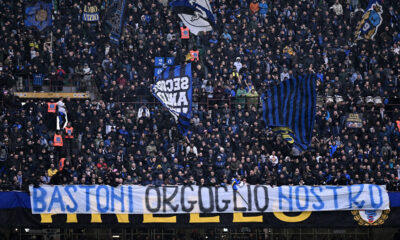striscione Bastoni tifosi inter
