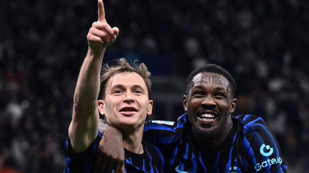 Barella che emozioni, un gol che vale più del 5-1: l'esultanza in Inter Roma è ricca di significato 1 Barella Thuram