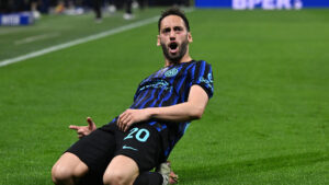 Calhanoglu a La Repubblica: «Ci siamo confrontati: abbiamo il ricordo dell’anno scorso! La squadra è stata costruita bene: Chivu è più empatico di Inzaghi»