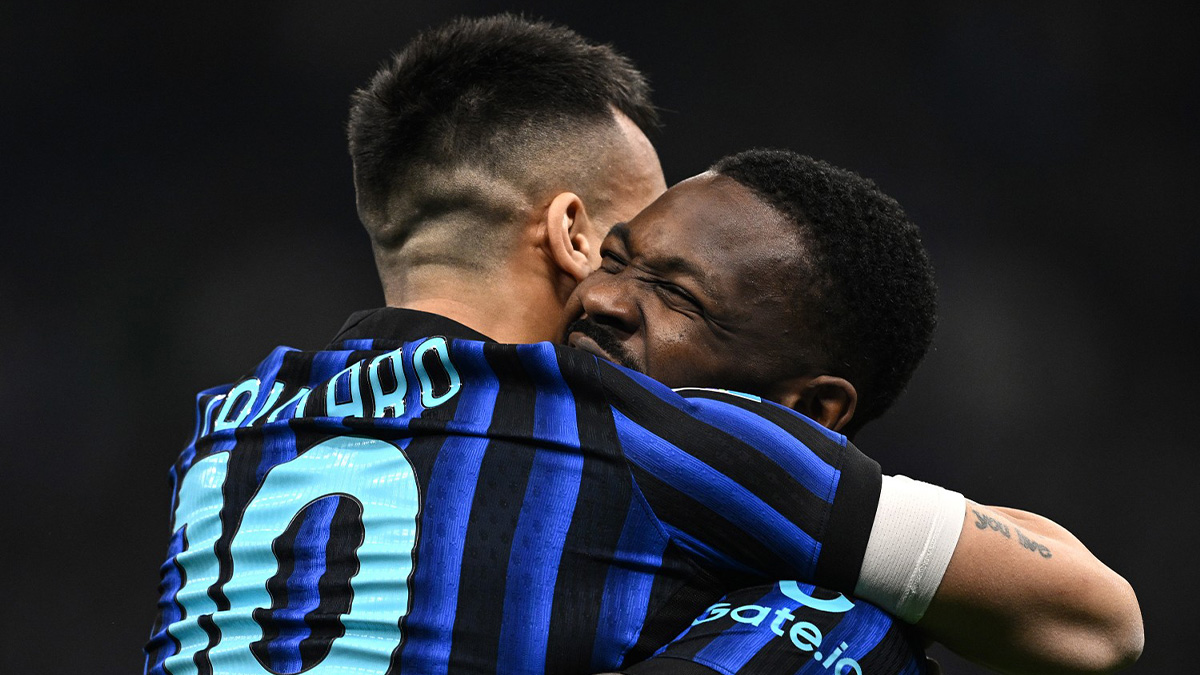 Conferenza stampa Thuram post Inter Roma: «Lautaro il nostro giocatore chiave, il suo ritorno è importante per me e per tutti. Mkhitaryan? Fin dal primo giorno che sono arrivato...» 26 Lautaro Thuram Int Rom 2