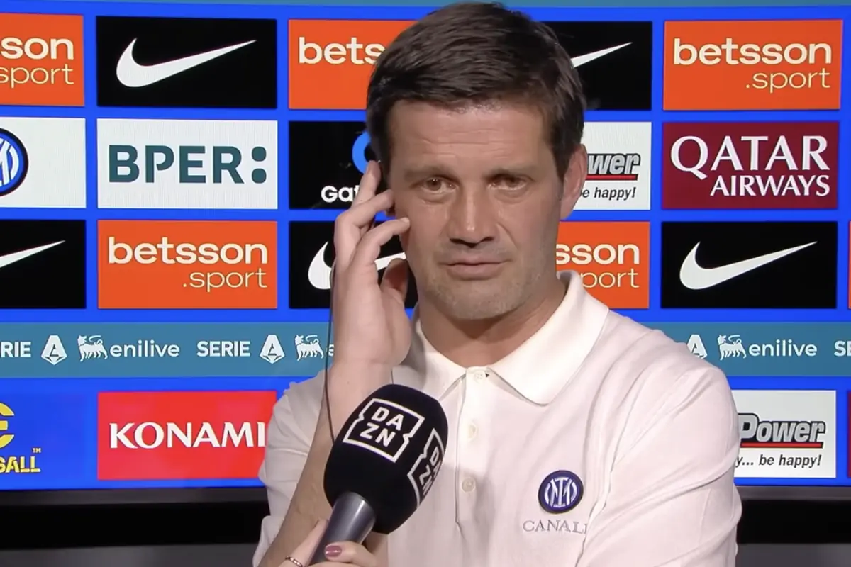 "Il peggiore d'Italia": bordata pesantissima contro Chivu 27 Chivu intervistato da Dazn nel post gara