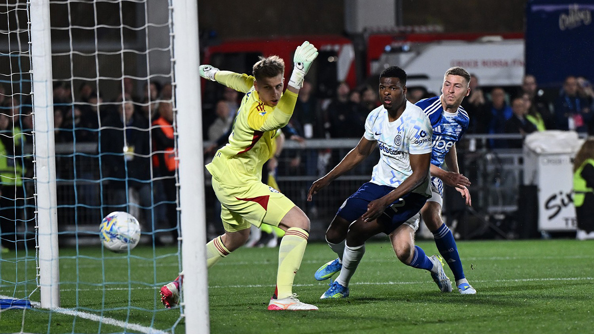 Como Inter 3-4: finisce qui, i nerazzurri volano a +9 sul Napoli a 6 giornate dalla fine! 26 gol Dumfries Como Inter