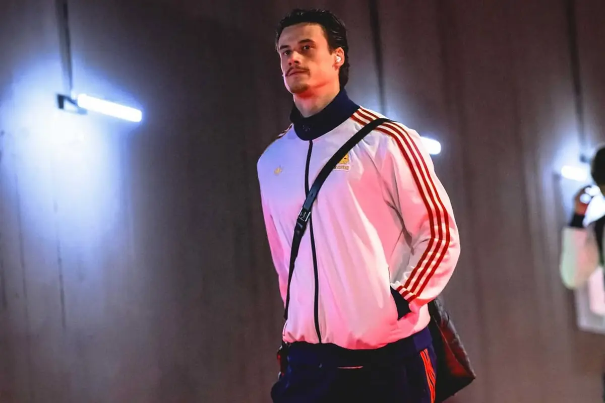 Servono ottanta milioni, uno-due Inter: Roma saccheggiata 27 Svilar all'arrivo allo stadio