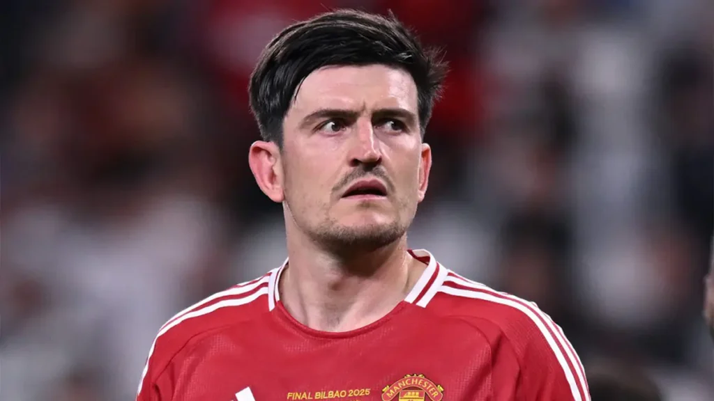 Calciomercato Inter, Maguire per la difesa? Romano nega: «Resterà al Manchester United, ecco perché» 1 MAGUIRE MANCHESTER UNITED