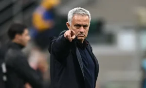José Mourinho torna sulla panchina del Real Madrid: nuova avventura per lo “Special One”