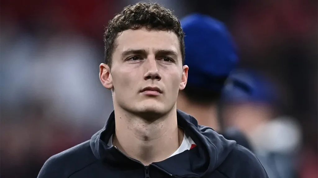 Mercato Inter, asse caldo col Besiktas: non solo Asllani, il club turco punta su Frattesi e Pavard. Ecco tutti i dettagli 1 Pavard Bayern Inter.jpg 1