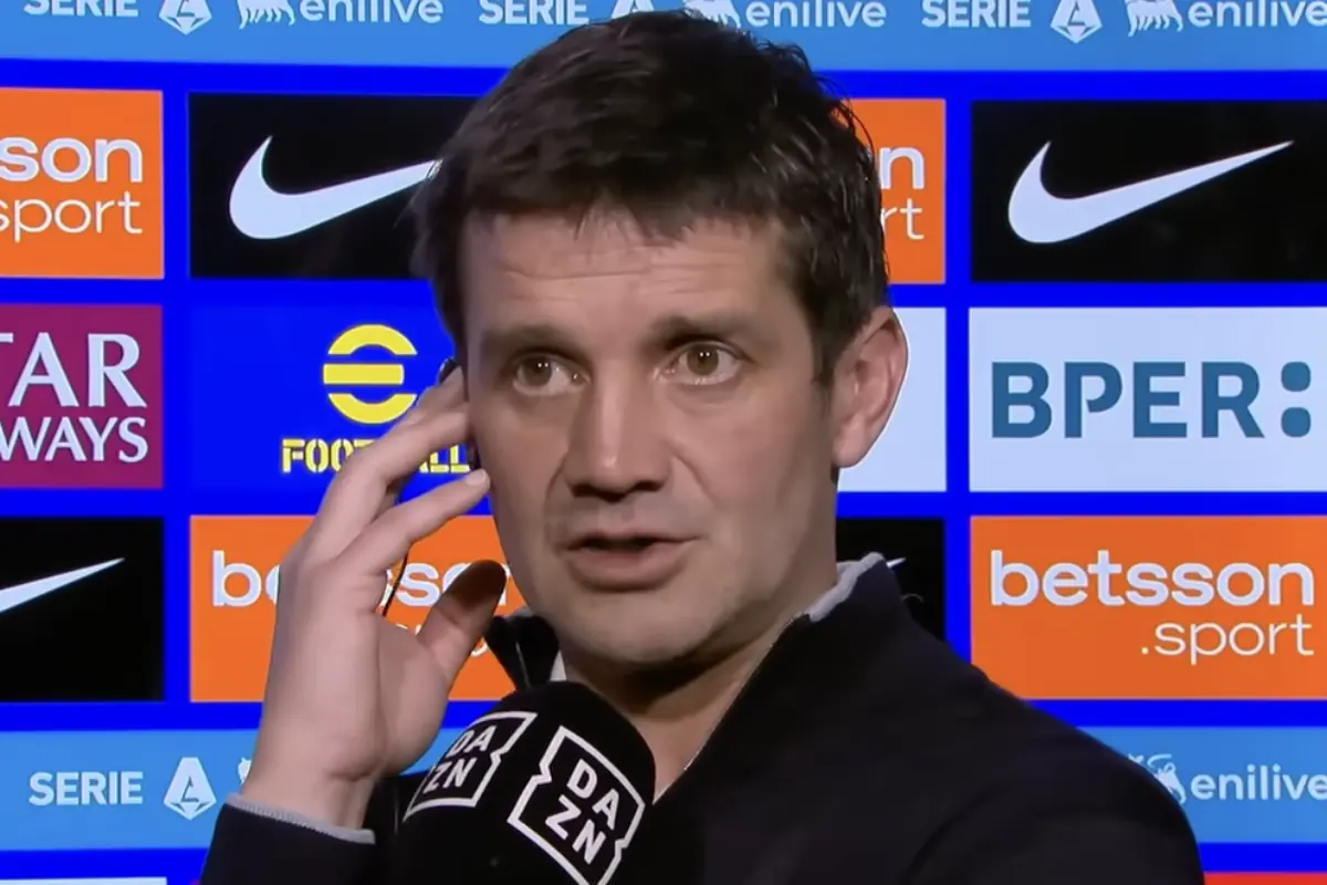 L'ex Juventus salva l'Inter: il Barcellona scarica Bastoni 27 Chivu a Dazn