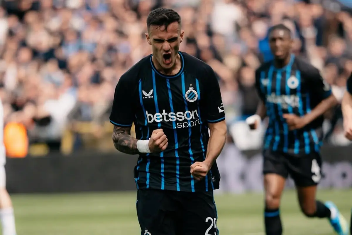 È la cessione più dolorosa: impossibile dire no per l'Inter 27 stankovic esulta dopo un gol