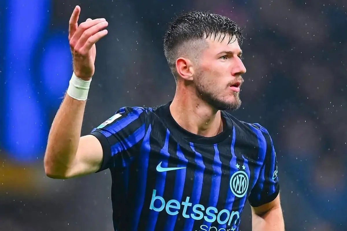 "Giocherà nel Real Madrid", addio Inter: l'annuncio a sorpresa 27 Sucic Real Madrid