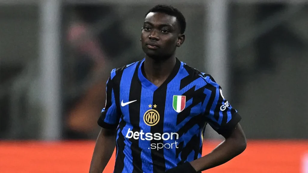 Inter, la linea sui giovani è chiara: fra tutti brilla Mike Aidoo. Ecco tutti i numeri della freccia nerazzurra della fascia destra 1 Aidoo Inter Udinese