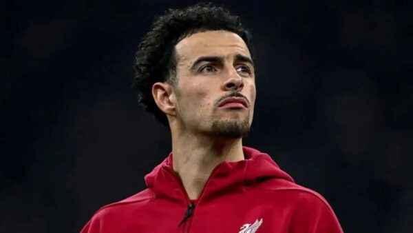 Curtis Jones, centrocampista del Liverpool accostato all'Inter