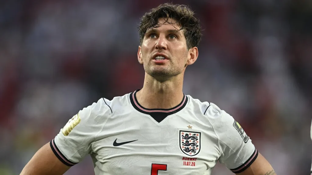 L'Inter abbraccia John Stones: il difensore che Guardiola e Tuchel hanno sempre apprezzato 1 John Stones, difensore accostato all'inter