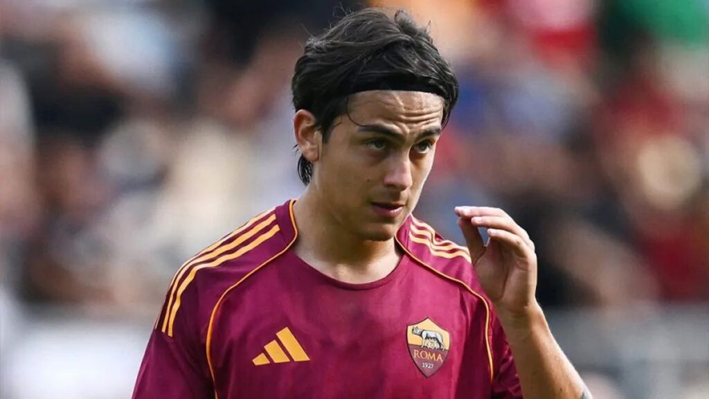 Sfuma definitivamente la suggestione Dybala: l'argentino resta alla Roma 1 Dybala